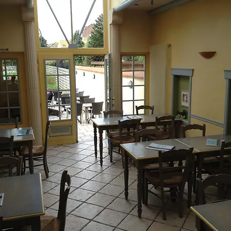 Koffiehuis Provence Couette-café Le Coq