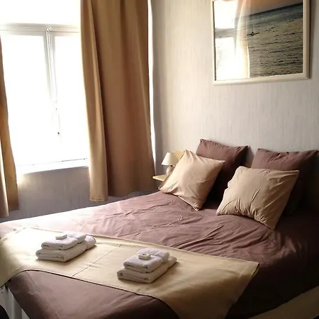 Couette-café Koffiehuis Provence 3*